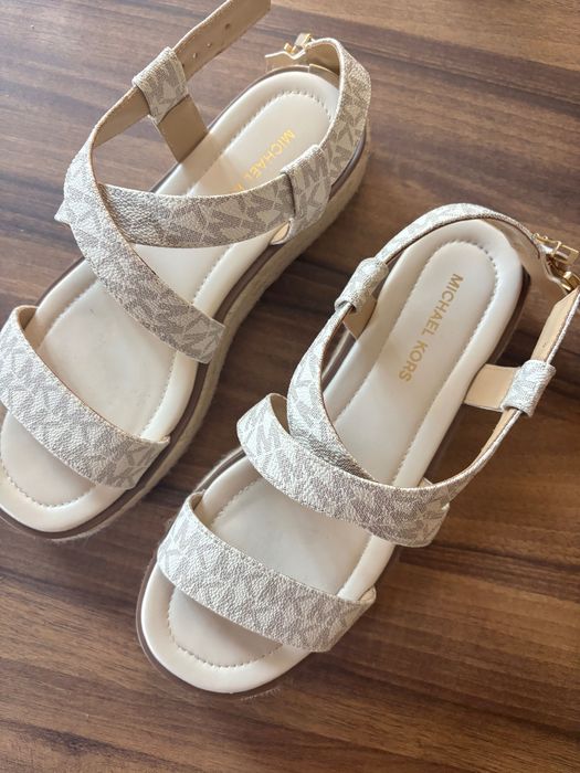Дамски сандали Michael Kors Lynn