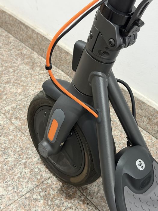 Trotineta Ninebot Kickscooter F30E