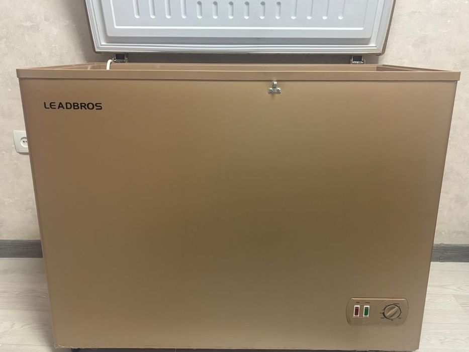 Морозильник Leadbros