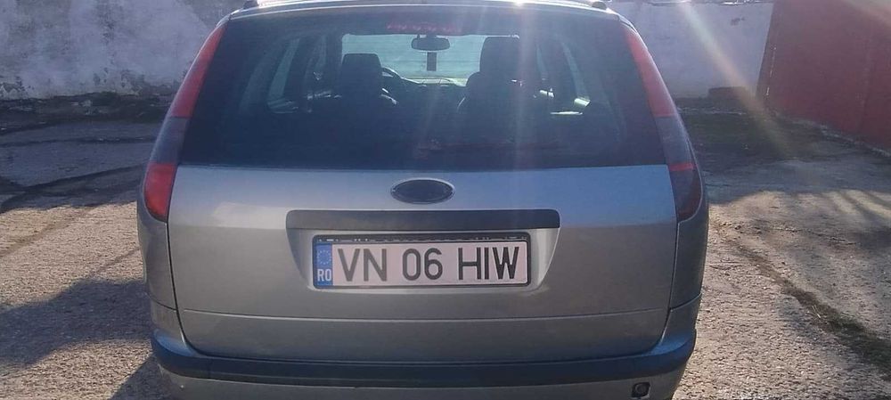 vand ford focus 2 2005