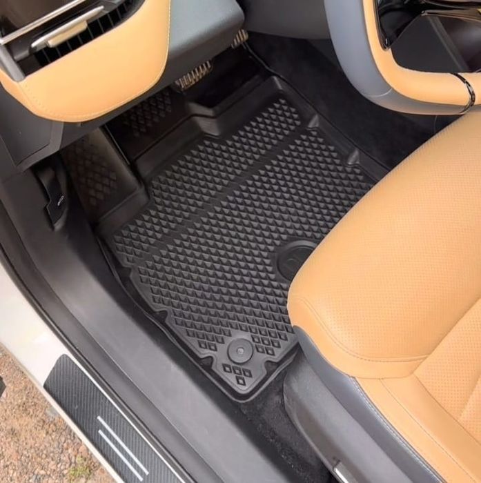 Полики в салон Geely Atlas