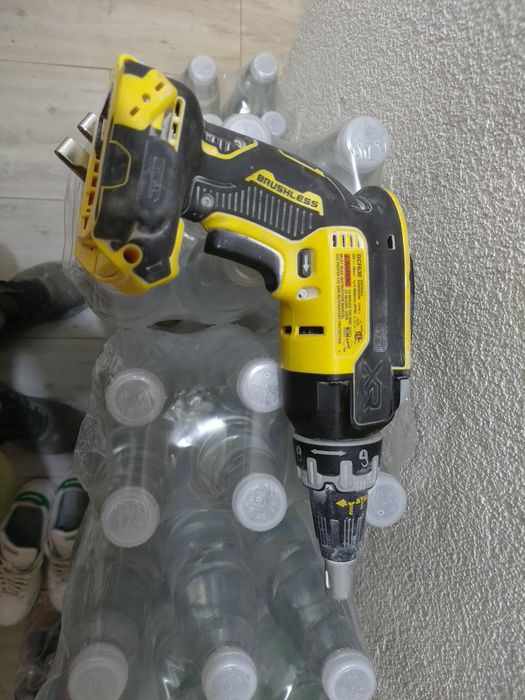 Dewalt dcf630 винтоверт за гипсокартон
