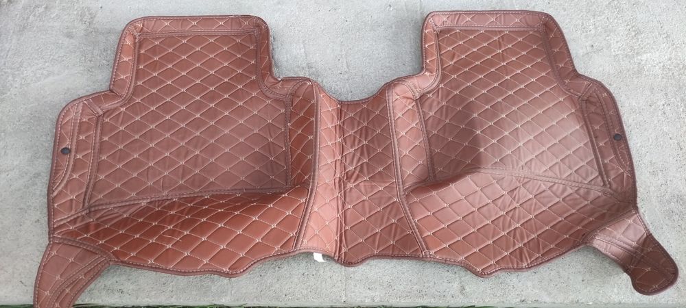 Комплект кожени калъфи за седалки и стелки за Hyundai Tucson 2017