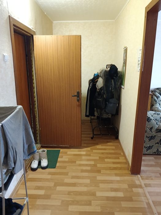 Продам 1 комн квар. 9-43, 3 этаж.