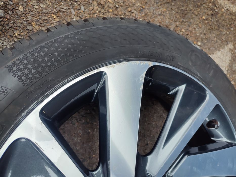 18" оригинални алуминиеви джанти за Toyota Aygo X.