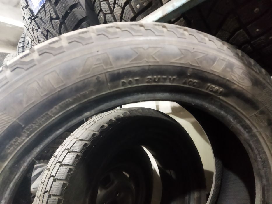 Максис липучка 185/60/15 пара