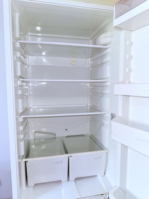 продам холодильник( бу)