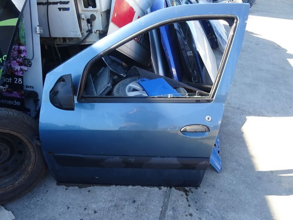 Vand Usa Stanga Fata Dacia Logan 1 din 2006 volan pe stanga