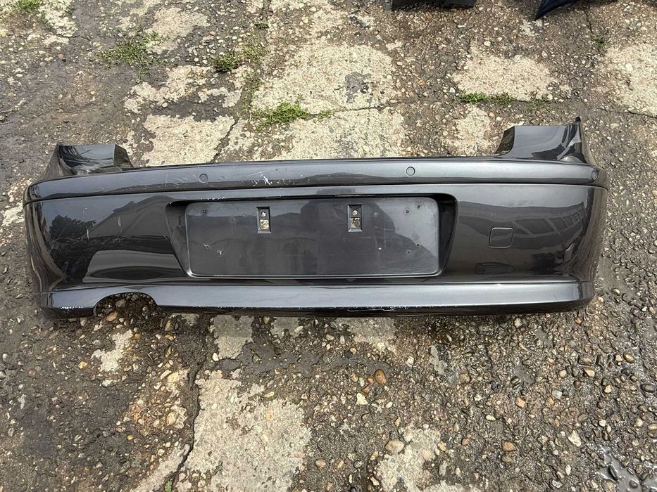 Bara spate BMW seria 1 E87 facelift