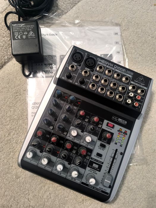 Смесител Behringer Q1002USB