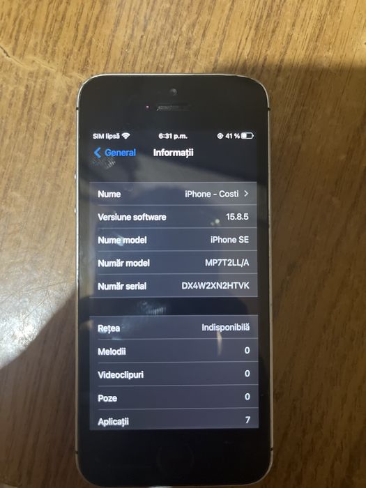 iphone se prima generatie in stare buna si functional.