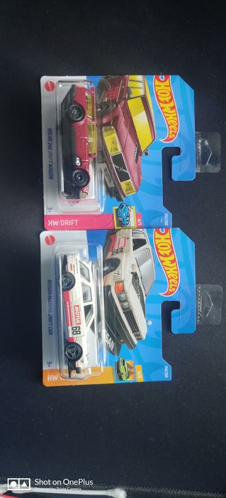 Masinute Hot Wheels Nissan Maxima Drift Car / Volvo 240 Drift wagon