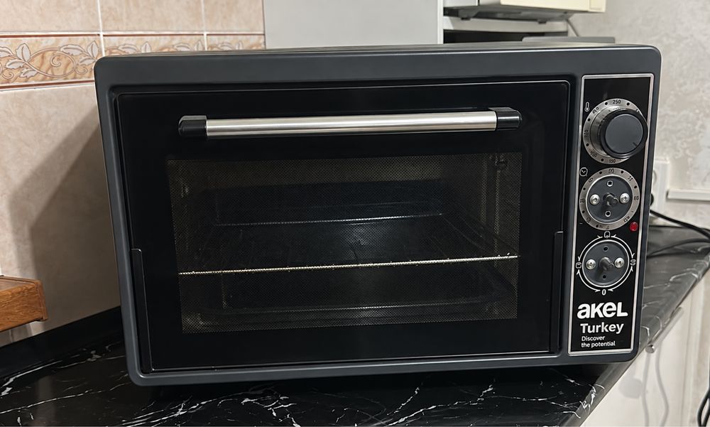 Продаю печь Akel