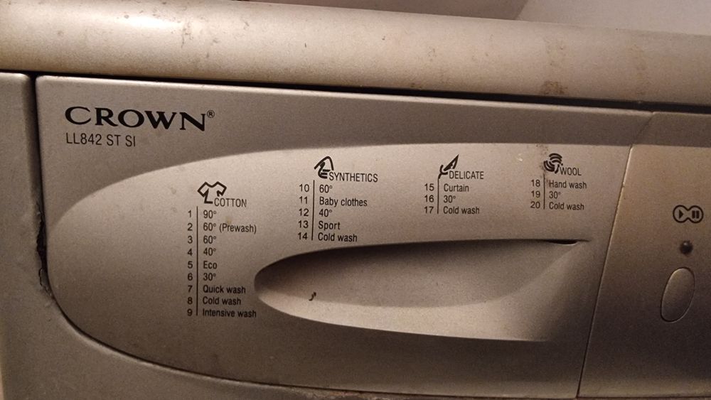 Пералня ,,Crown" модел ,,LL842 ST SI"