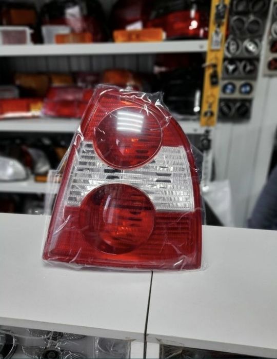 Задний фонарь B5+ Volkswagen