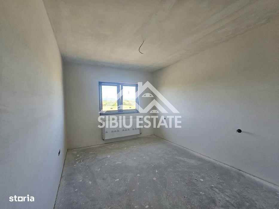 Casa noua 4 dormitoare, 3 bai