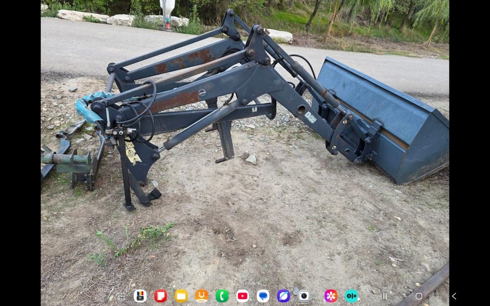 Încărcător frontal tractor fiat cupa și lame stivuitor incarcator