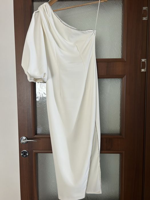 Rochita cununie civila Nissa 2024