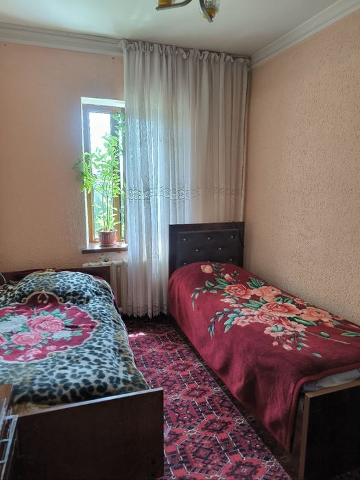 Продам дом 4 комнат 4 этаж