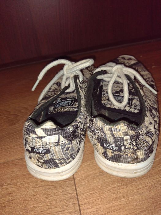 Дамски маратонки Vans