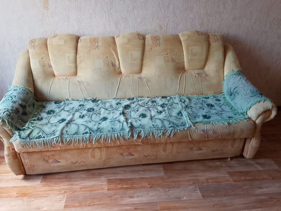 Продам мягкий уголок