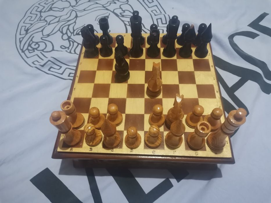 Шахматы в сундуке