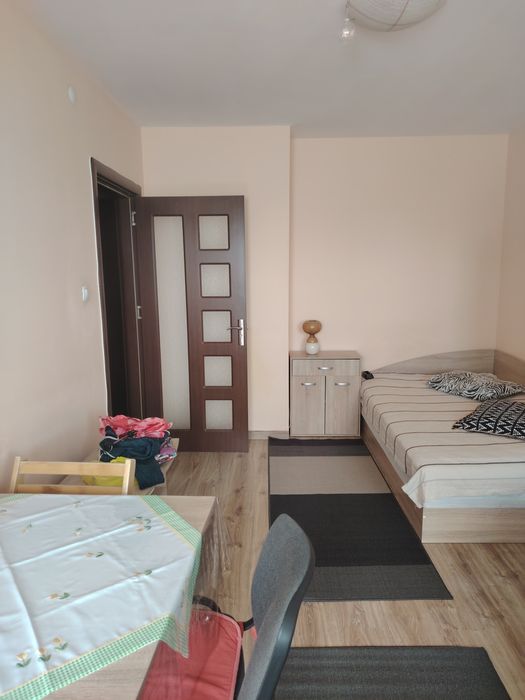 Дава се под наем Едностаен апартамент в Плевен, Идеален център - 30 кв.м за 224.4 € - Снимка #3