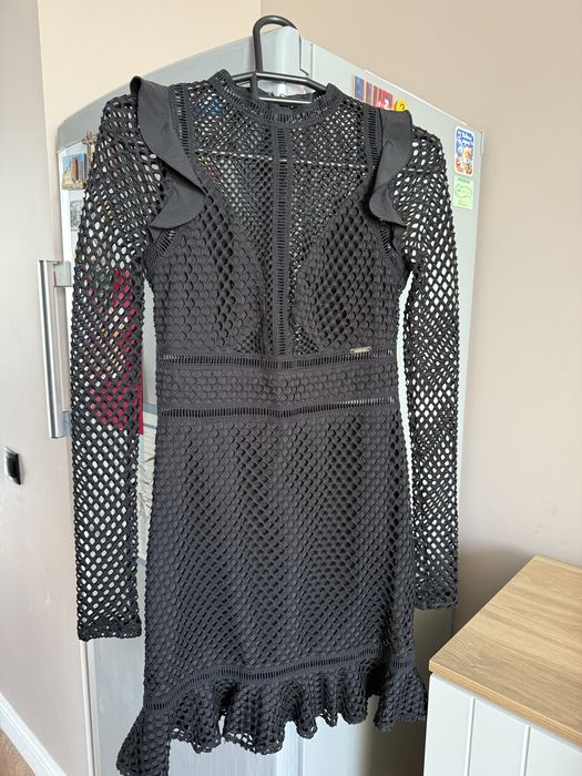 Черное Платье от guess