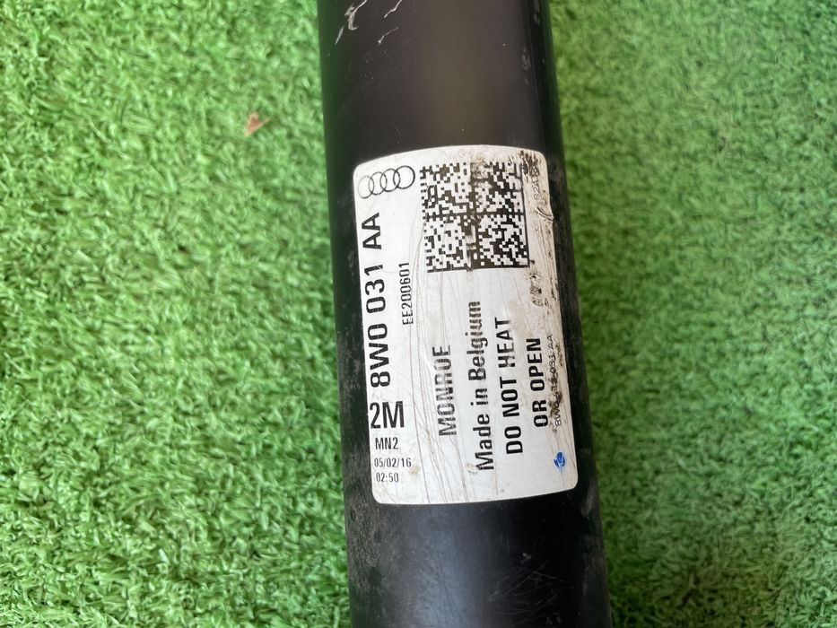 Audi A4 A5 B9 Amortizor stanga dreapta fata complet Nou