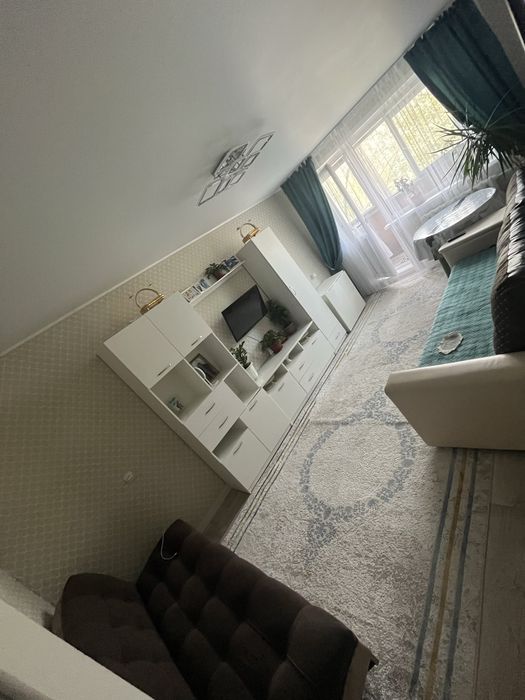 Продам 3 комнатную квартиру