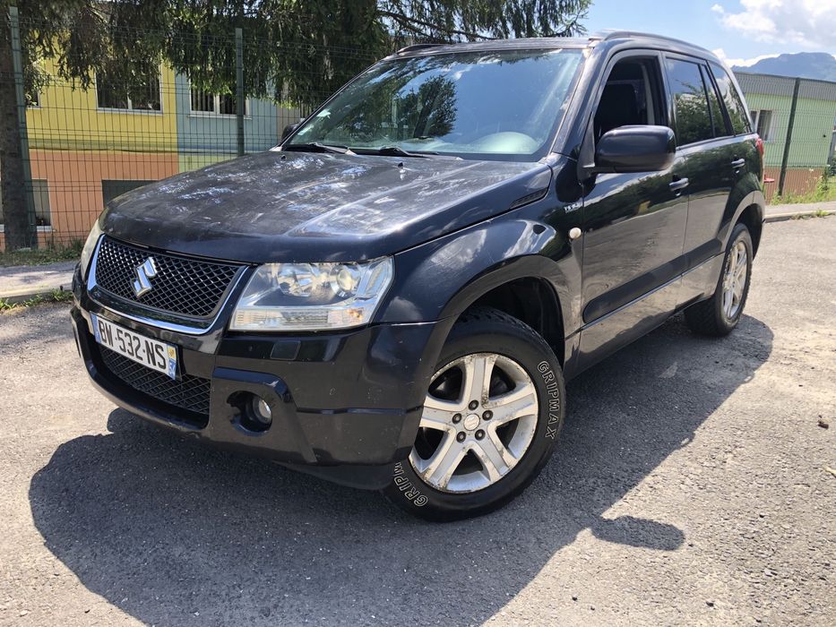 Suzuki Grand vitara 4*4 Navigatie pret fixx