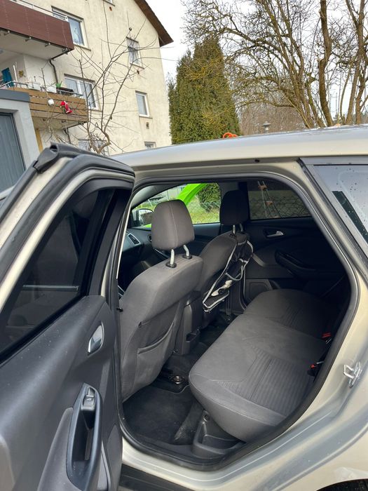 Ford focus 2015 rulata doar in Germania