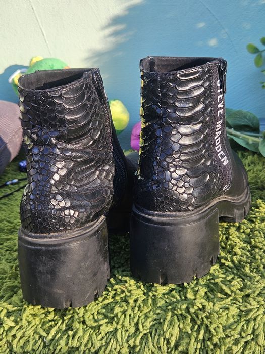 Steve Madden ботуши естествена кожа N38