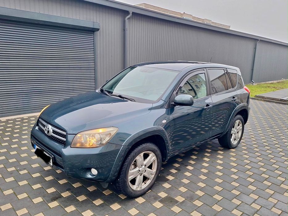 Toyota rav4 2009 2.2 diesel 163 cp 4x4 impecanil