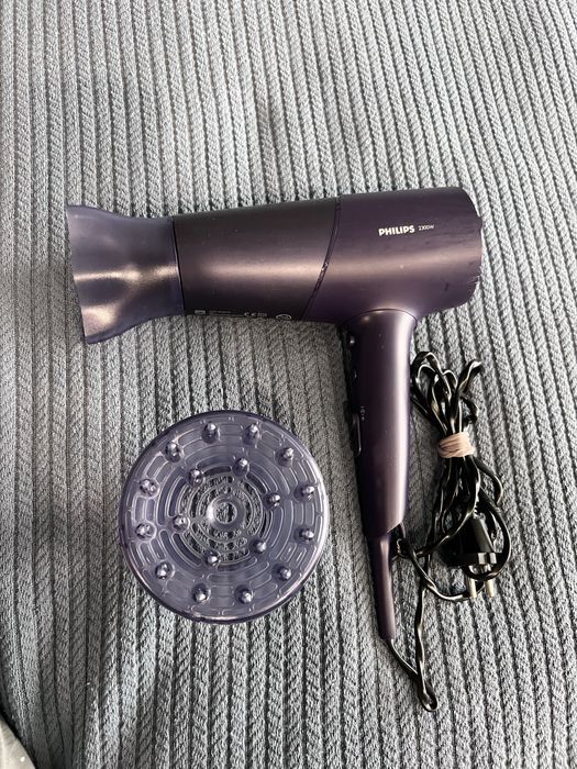 Сешоар Philips 2300W