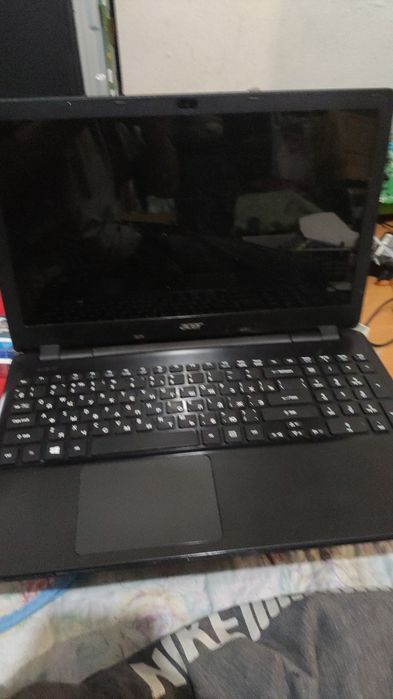 Продам ультрабук Acer Core i3