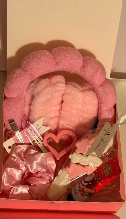 Cadouri Valentine's Day, cadouri 8 Martie – Set Cadou SPA & Accesorii