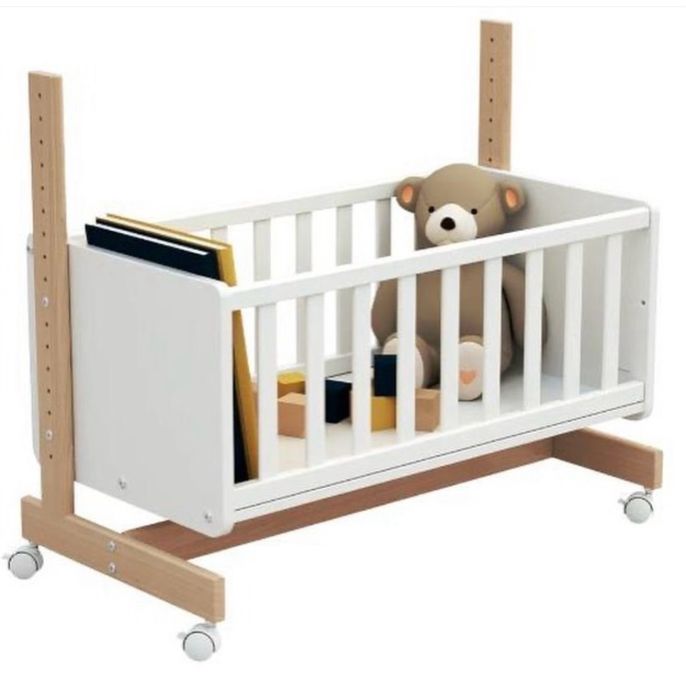 Детская кроватька