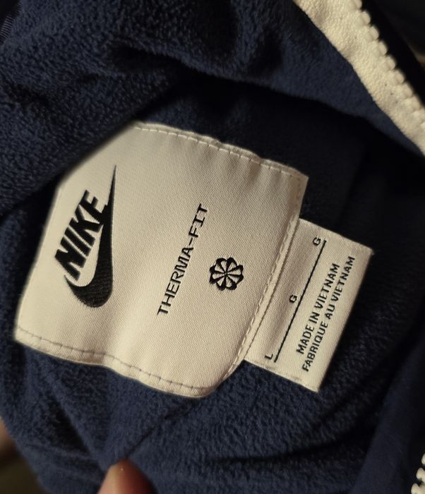 Nike яке L размер therma-fit