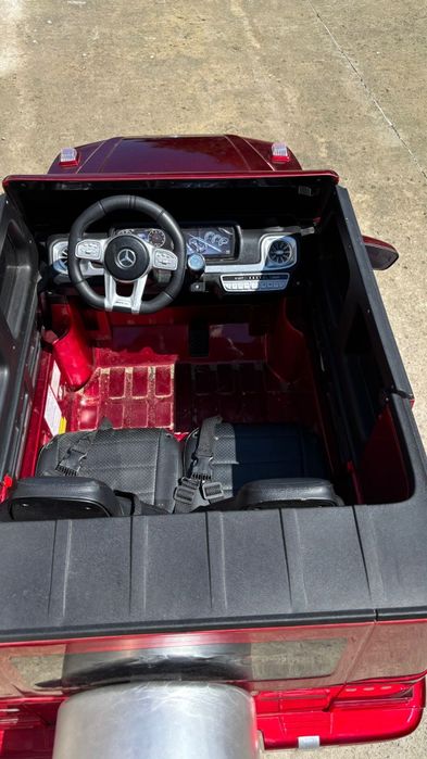 Mașinuță electrica Mercedes G63 XXL roșu de doua locuri