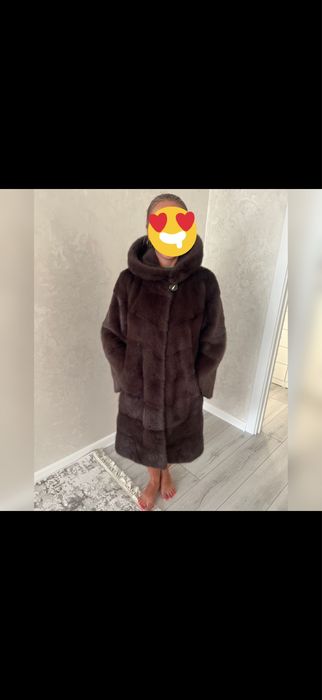 Продаю норковую шубу