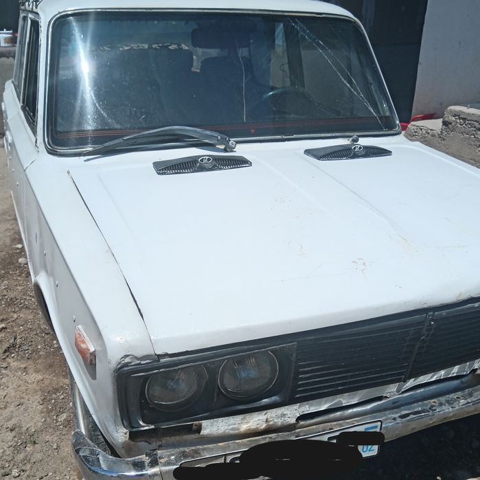 Avtomobil vaz 2103