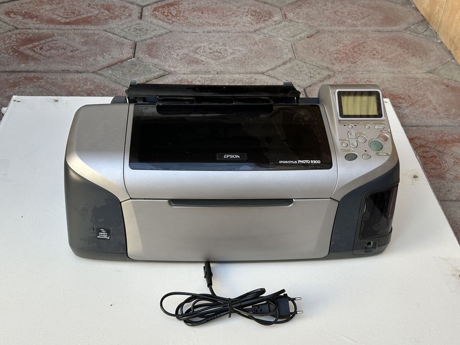 Epson R300 в идеальном состоянии