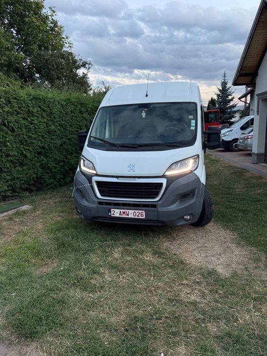 De vanzare Peugeot boxer 2.2 131 CP ,anul 2015