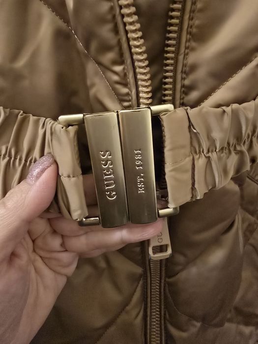 Зимно яке Guess с гъши пух