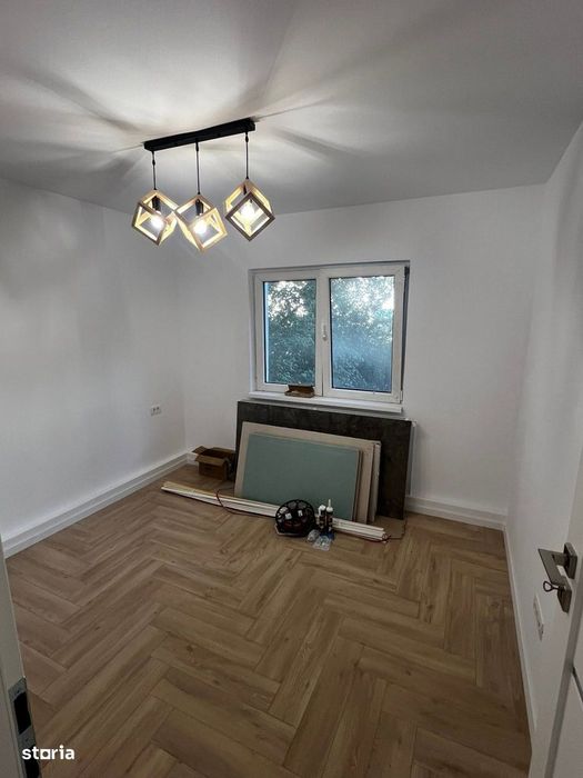 Apartament 3 camere de vanzare Aleea Retezat Manastur — fotografia 3