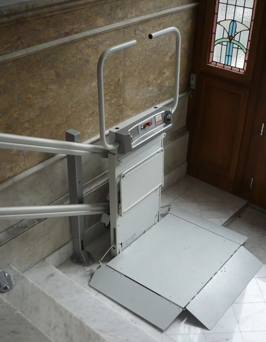 Minilifturi pentru scari