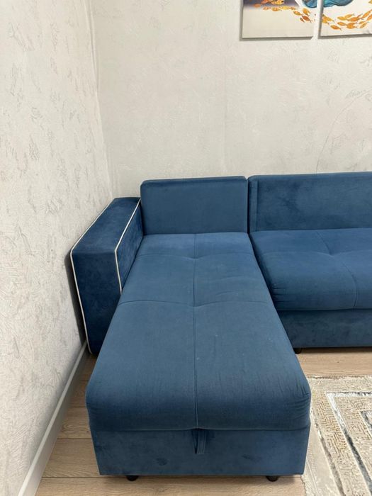 Продам диван в хорошем состоянии