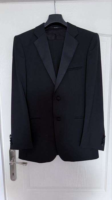 Costum barbati negru