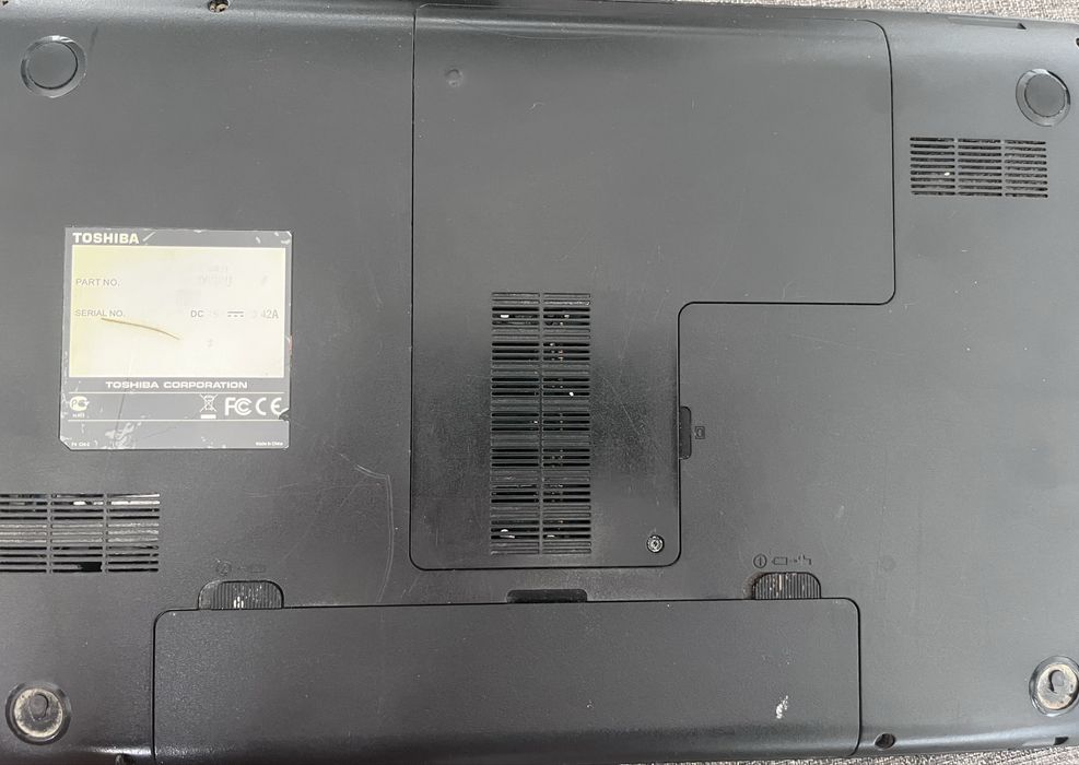 Продам ноутбук Toshiba